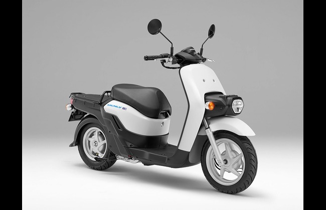 Atlas Honda introduces first EV bike in Pakistan